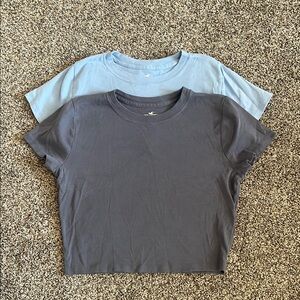 Hollister Women's Gray and Light Blue Tops